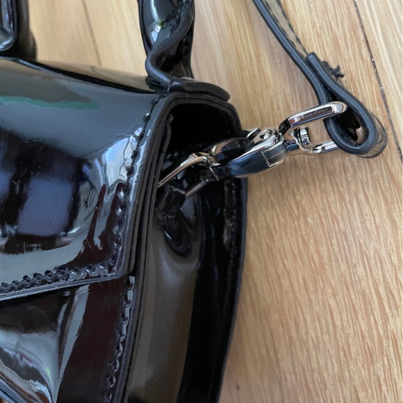 Wild Fable Black Faux Patent Leather Mini Pocket Book - Picture 10 of 11